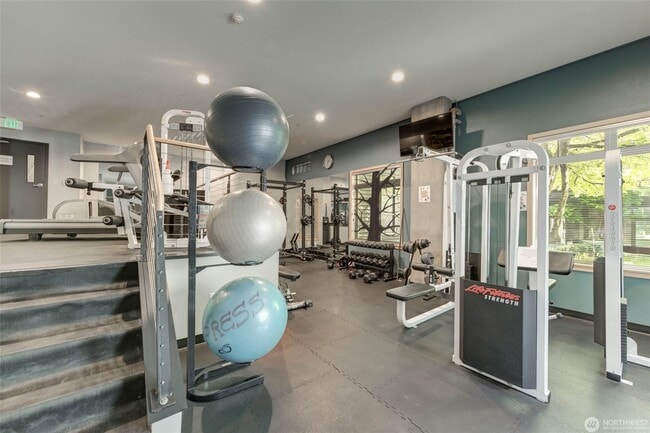 Building Photo - 1620 Belmont Ave