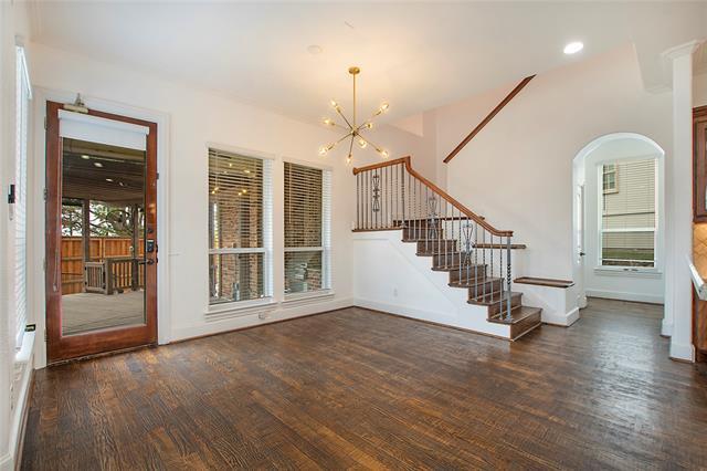 Building Photo - 4501 Redwood Ct