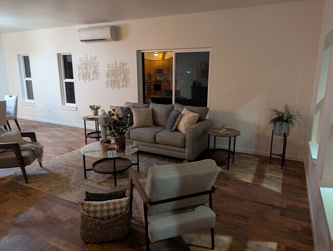 Building Photo - 3BR/2.5BA Peaceful Retreat on 1.5 Acres w/...
