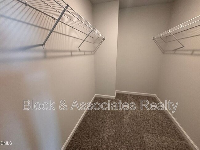 Building Photo - 3230 Pelican Ln