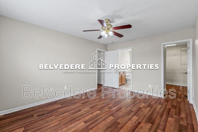 Building Photo - 1434 Waverly St