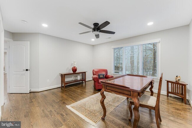 Building Photo - 7814 Crownhurst Ct