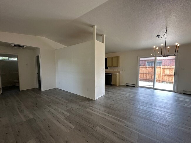 Building Photo - Residential Living