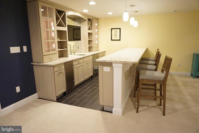 Building Photo - 31611 Exeter Way