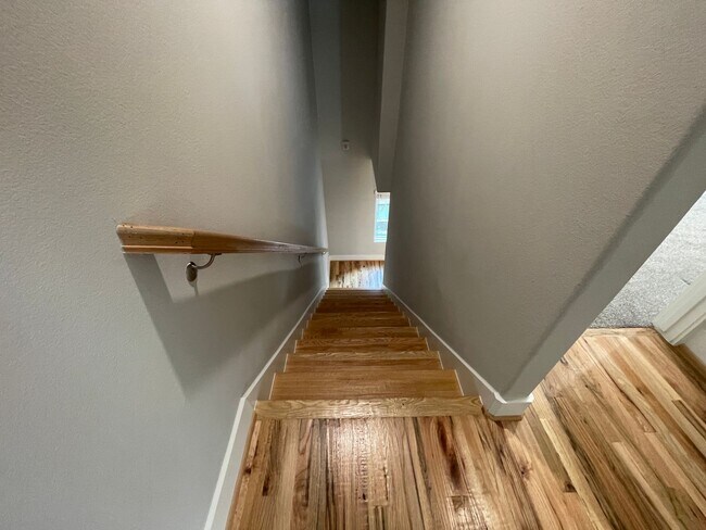 Building Photo - Modern living in trending East Dallas at METRO AT LIVE OAK!