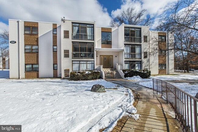 Building Photo - 64 Welsh Tract Rd