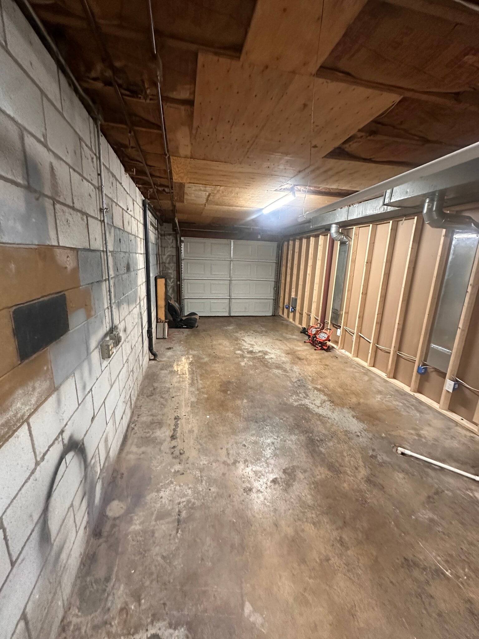 Building Photo - 1274 Centre Pky