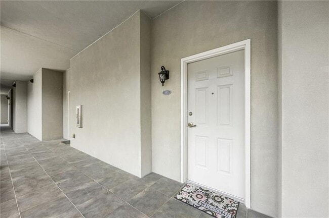 Building Photo - 150 Salt Air Dr