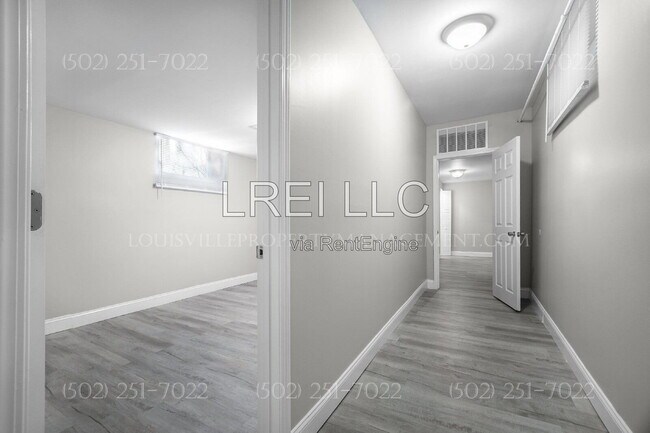 Building Photo - 1144 E Kentucky St