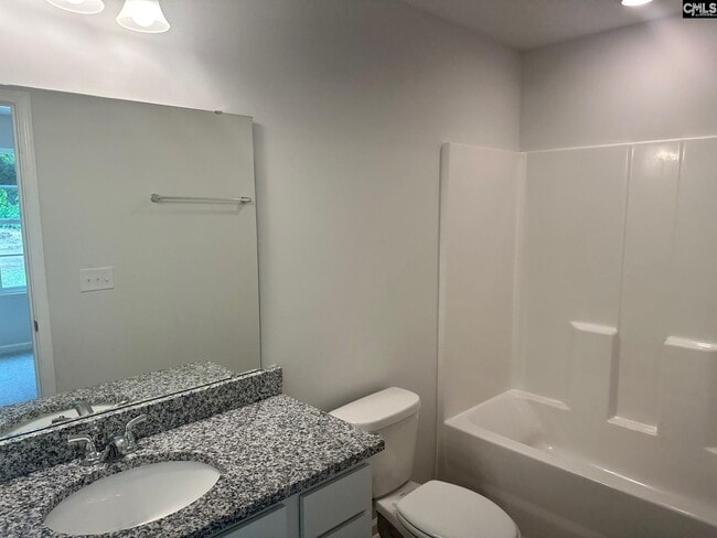 Building Photo - 845 Summerwood Ln
