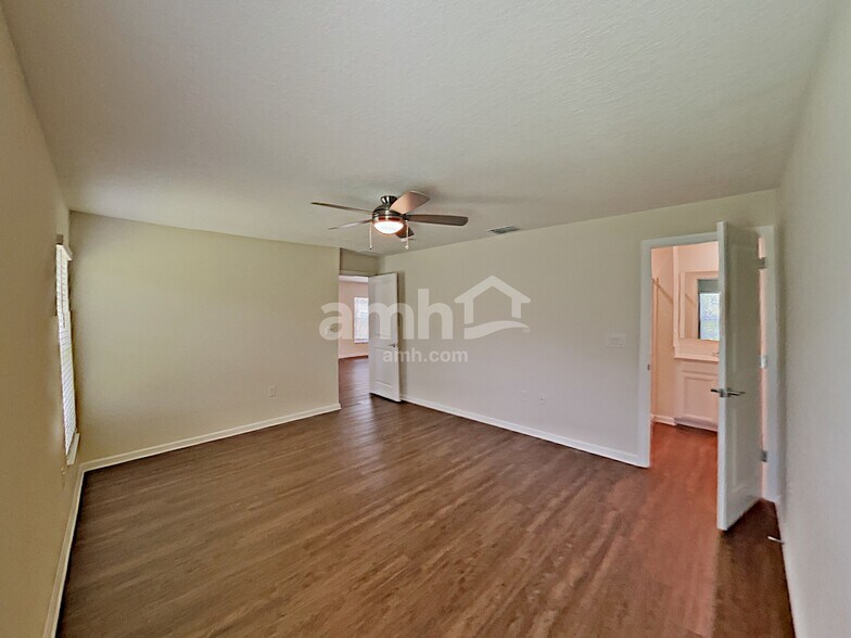 Building Photo - 4373 Seven Canyons Dr