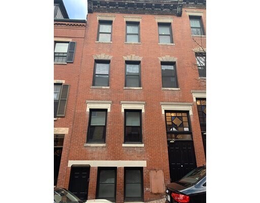 Building Photo - 47 Irving St