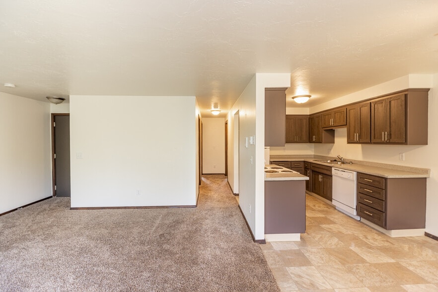 Building Photo - Mount Mary Apartments