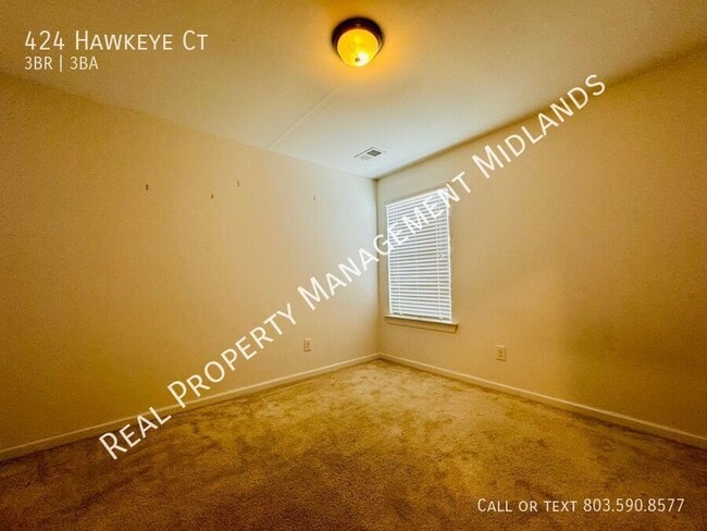 Building Photo - 424 Hawkeye Ct