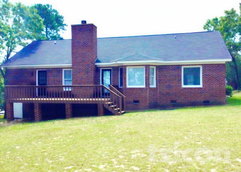 Building Photo - 204 Woodchase Ln