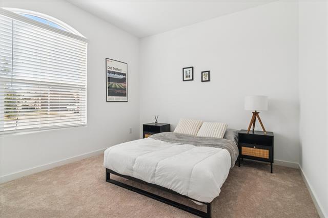 Building Photo - 2214 Walden Pond Blvd