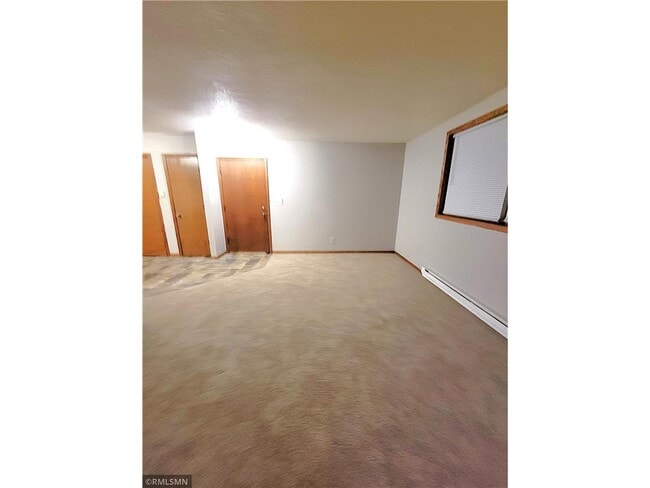 Building Photo - 710 Hillcrest St