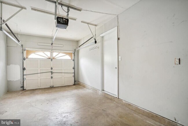 Building Photo - 7759 Asterella Ct
