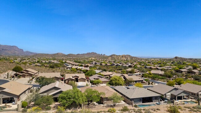 Building Photo - Amazing Home in Gold Canyon backing to Sta...