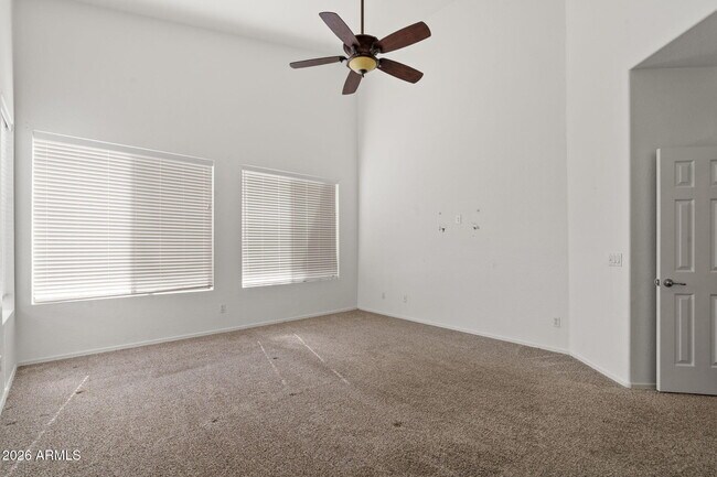 Building Photo - 7803 E Nestling Way