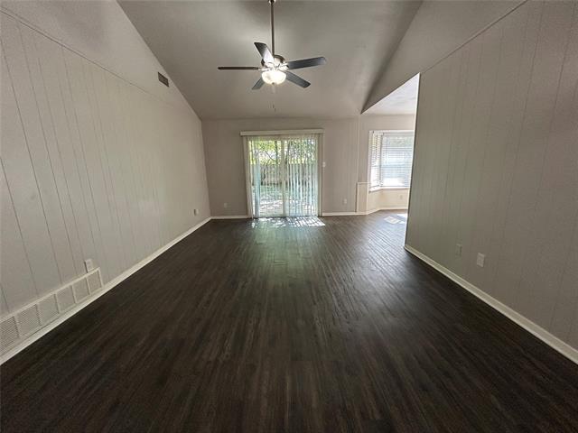 Building Photo - 6636 Betty Dr