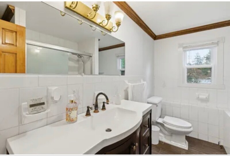 Building Photo - 27 Priscilla Rd