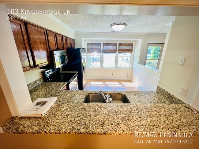 Building Photo - 103 Kingsbridge Ln