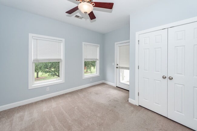 Building Photo - 4 Bedroom, 2.5 Bathroom Home in Reminisce ...