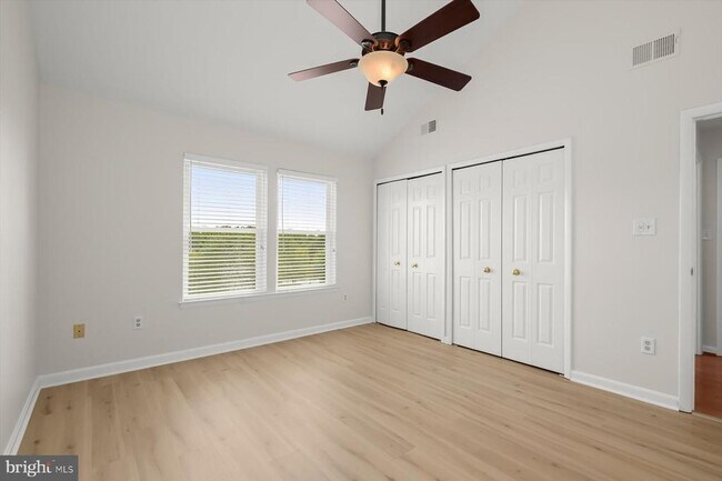 Building Photo - 7758 Mayfair Cir