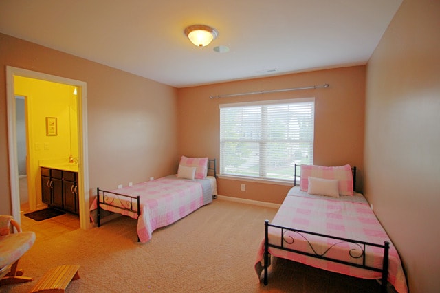 Building Photo - Gorgeous 3 Bedroom townhome in Brier Village near RTP!