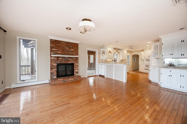 Building Photo - 1104 Tinker Hill Ln