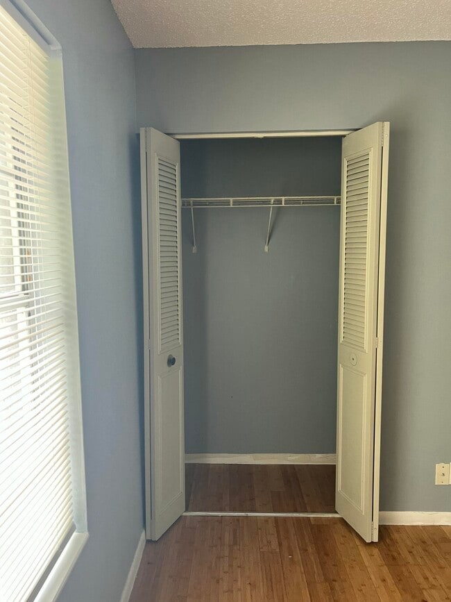 Building Photo - 5112 Society Pl W