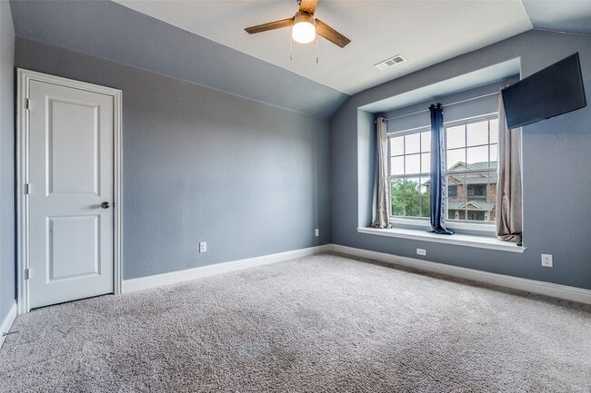 Building Photo - 16333 Amistad Ave