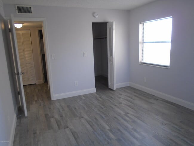 Building Photo - 840 N Atlantic Ave