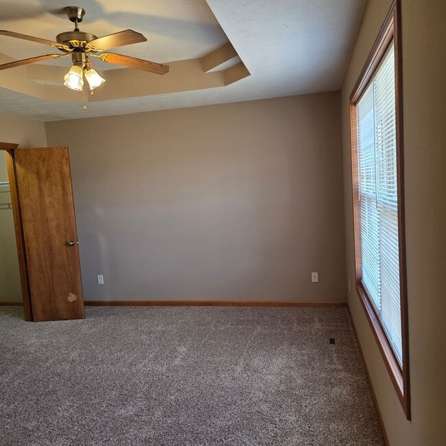 Building Photo - Charming 3-Bedroom Home in a Quiet Subdivi...