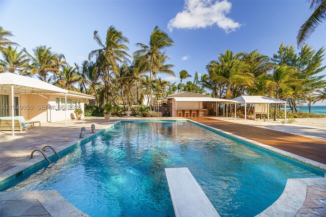 Building Photo - 205 Ocean 0