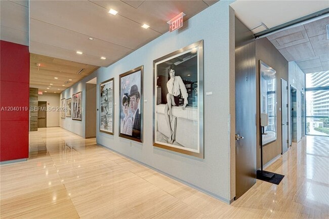 Building Photo - 1080 Brickell Ave