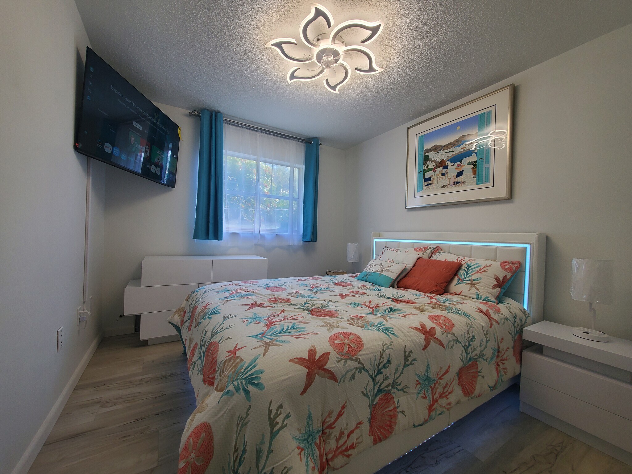 Building Photo - 279 S Brevard Ave