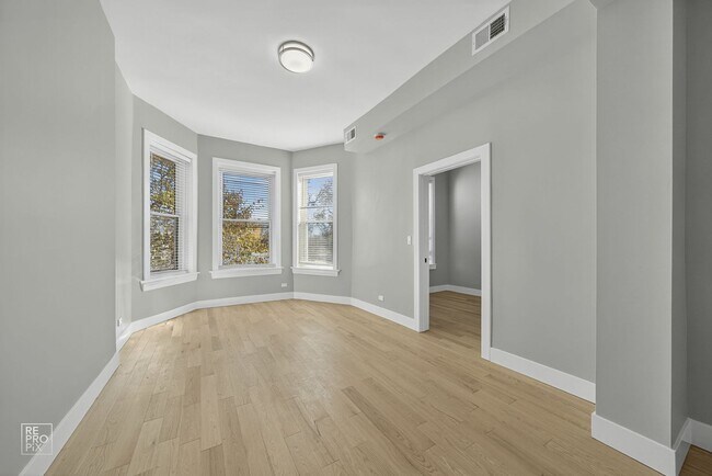 Building Photo - 1248 S Troy St