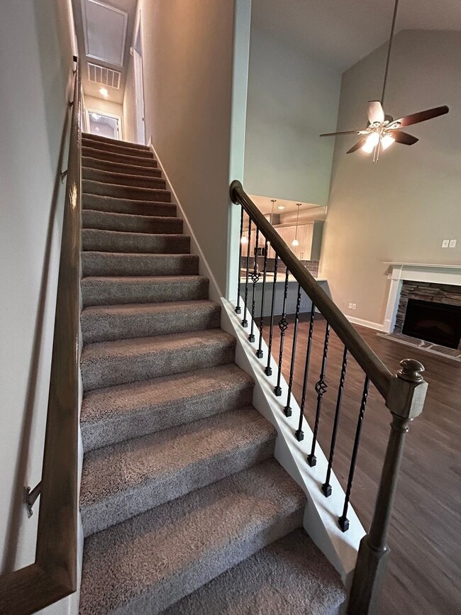 Building Photo - 1935 Preservation Cir