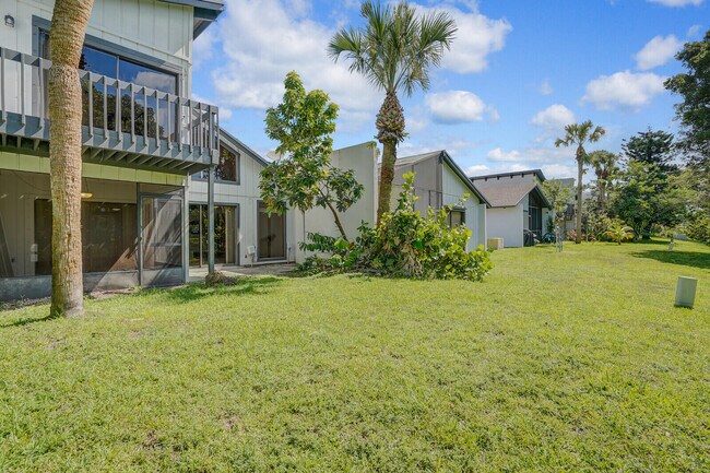 Building Photo - 100 Sparrow Dr