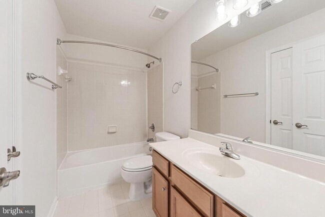 Building Photo - 16329 Flotsam Ln