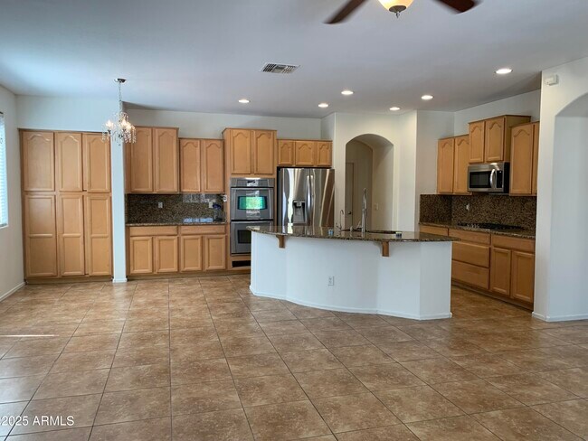 Building Photo - 9018 W Superior Ave