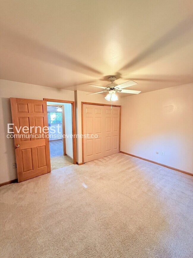 Building Photo - Modern 2-Bedroom, 2-Bath Home with Spacious Garage, Cozy Patio & Pet-Friendly Living – Available ...