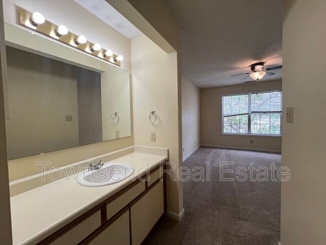 Building Photo - 2705 Preston Woods Ln