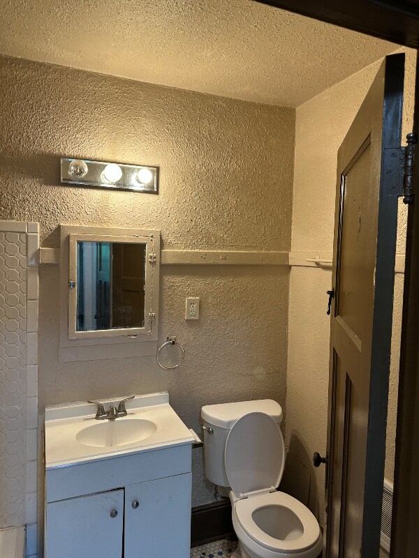 Building Photo - 2322 N 53rd St