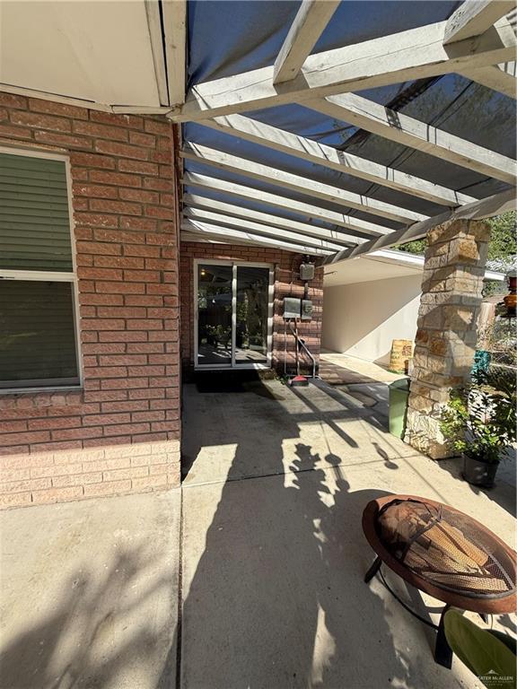 Building Photo - 27 S 6th St