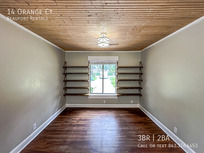 Building Photo - 14 Orange Ct