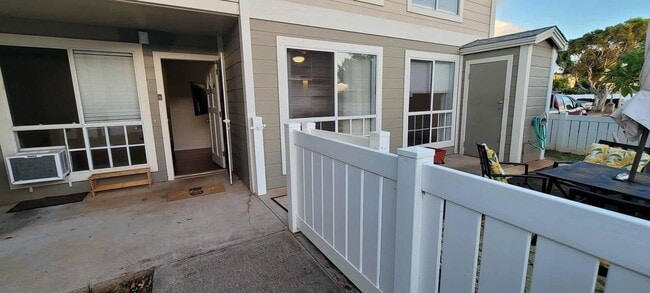 Building Photo - Nice 2 bedroom 1 bath in the beautiful Nap...