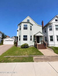 Building Photo - 248 1st St